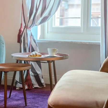 Hostdomus - Sonnaz Apartament